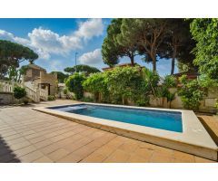 Chalet 100% urbano en Chiclana zona Cerromolinos