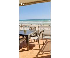 Apartamento en primera linea de playa en el Mareny Blau