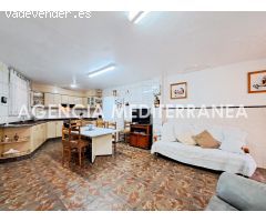 ?CASA EN VENTA EN EL ALBORGÍ ?