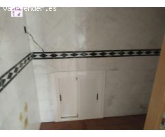 VALAZANCA VENDE CASA CON DOS PISOS INDEPENDIENTES EN ALAMEDA DE LA SAGRA