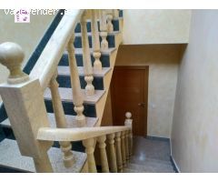 VALAZANCA VENDE CASA CON DOS PISOS INDEPENDIENTES EN ALAMEDA DE LA SAGRA