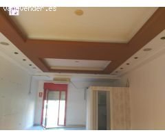 ***VALAZANCA VENDE EXCELENTE LOCAL ***
