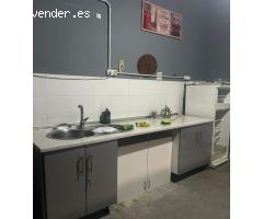Se Alquila Local en parla
