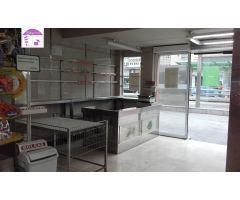 VALAZANCA ALQUILA FRUTERIA PARLA-REYES CATOLICO