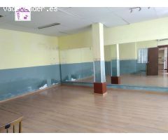 VALAZANCA ALQUILA LOCAL COMERCIAL