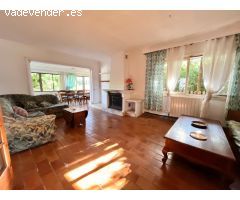 CHALET CON PISCINA EN BAHIA BLAVA