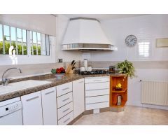Chalet en Alquiler en Caserío El Campello, Alicante
