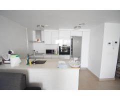 Moderno Apartamento con Vistas al Mar