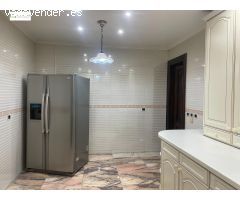 EXCELENTE VIVIENDA DE 5 DORMITORIOS EN LA INMACULADA