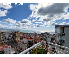 La mejor vista en Torremolinos,última planta en un edificio singular y muy seguro.