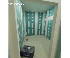 ¡Oportunidad Única en Catarroja! Bajo Comercial Esquinero en Alquiler ????