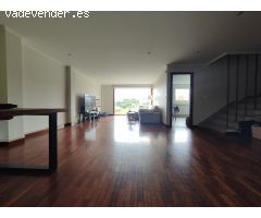 Venta de chalet pareado en San Pedro
