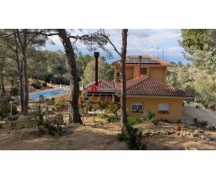 Se vende chalet en Tortosa urbanización Torre Gassia