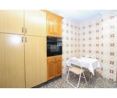 PISO SECTOR 5º 101 M2, ASCENSOR, 4 HABITACIONES, ¡¡OPORTUNIDAD UNICA!!