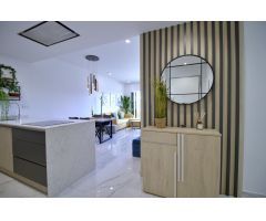 Apartamento con vistas al mar 500 m de la playa
