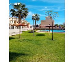 Fantástico duplex con gran terraza en esquina en Villamartin.