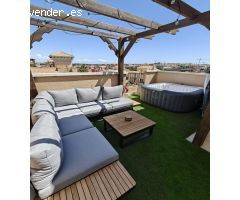 Fantástico duplex con gran terraza en esquina en Villamartin.