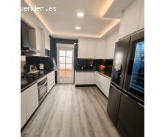 Fantástico duplex con gran terraza en esquina en Villamartin.