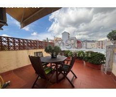 Ático en venta con terraza.
