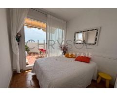 Ático en venta con terraza.