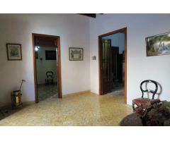 CASA DE PUEBLO EN CAMPOS
