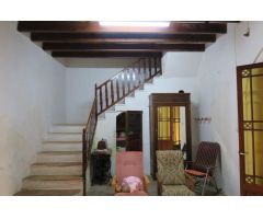 CASA DE PUEBLO EN CAMPOS