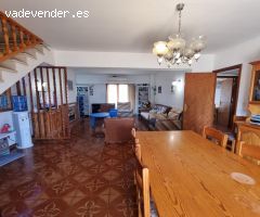 DISPONIBLE 1º DE JULIO. DUPLEX A 3 MINUTOS DE LA PLAYA
