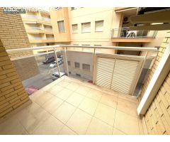 Apartamento Seminuevo de 2 Dormitorios y 2 Baños a 250 m de la playa