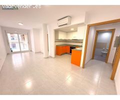 Apartamento Seminuevo de 2 Dormitorios y 2 Baños a 250 m de la playa