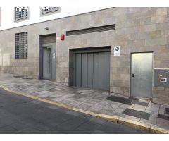 Se vende lote de 23 apartamentos estudios y 1 dormitorio s en Malaga capital