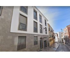 Se vende lote de 23 apartamentos estudios y 1 dormitorio s en Malaga capital