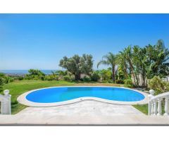 LUJOSA VILLA EN SIERRA BLANCA MARBELLA
