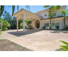 LUJOSA VILLA EN SIERRA BLANCA MARBELLA