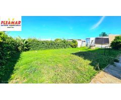 CASA CON TERRENO RÚSTICA DE TRES DORMITORIOS     ZONA PICO PLATA