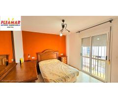 DUPLEX DE 4 DORMITORIOS    ZONA AVD. DE JAEN