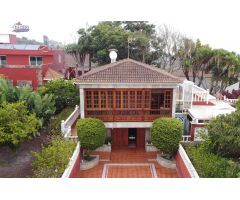 Villa de lujo ubicada en Santa María de Guía muy cerca del Área Recreativa de Santa Cristina