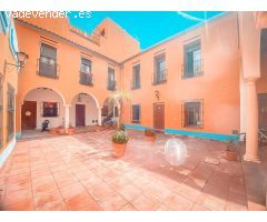 ???? Casa junto a La Corredera de dos plantas – Espaciosa, Cálida y con Gran Potencial ?
