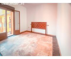 ???? Casa junto a La Corredera de dos plantas – Espaciosa, Cálida y con Gran Potencial ?