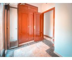 ???? Casa junto a La Corredera de dos plantas – Espaciosa, Cálida y con Gran Potencial ?