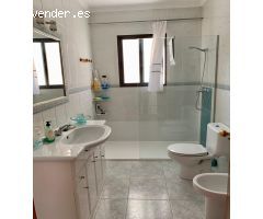 Chalet con piscina en venta en Almodóvar del Río, zona Cuevas Bajas – Tranquilidad, espacio y natura