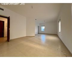 ¡Oportunidad única! Piso bajo súper amplio en Arcangel