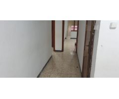 VENTA DE EDIFICIO UNIFAMILIAR DE 3 PLANTAS