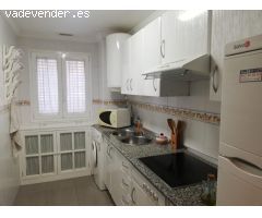 APARTAMENTO AMUEBLADO  DE 2 DORMITORIOS ,PISCINA ,GARAGE  EN VIAPOL