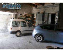 VENTA DE CASA CON NEGOCIO EN VEGA
