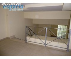 SE ALQUILA LOCAL EN PONFERRADA EN ZONA PZA.ABASTOS.