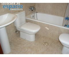SE VENDE ADOSADO EN ALMAZCARA