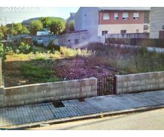 SOLAR URBANO EN COMPOSTILLA