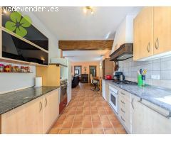 Villa en Venta en Somontín, Almería