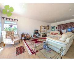 Villa en Venta en Zuazo de Vitoria, Almería