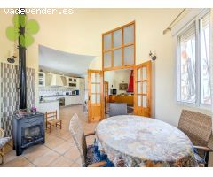 Villa en Venta en Zuazo de Vitoria, Almería
